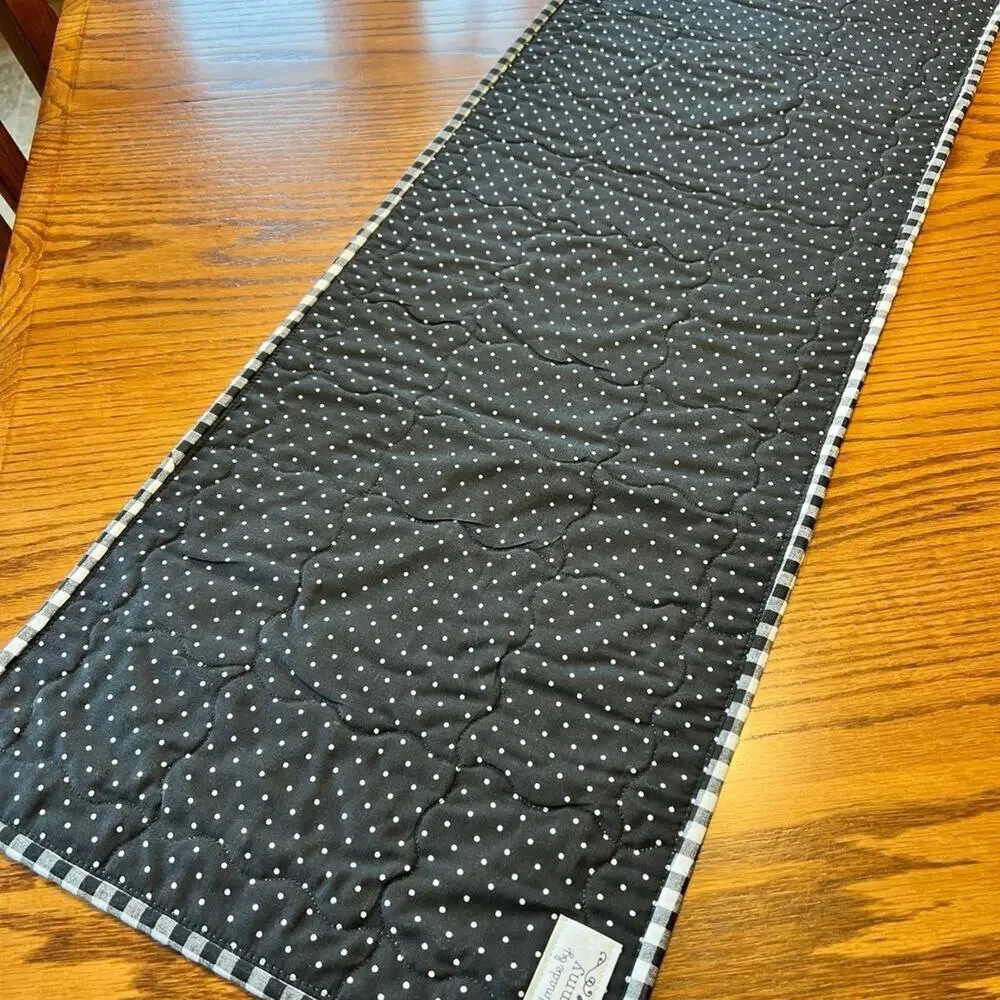 FARMHOUSE TABLE RUNNER, handmade